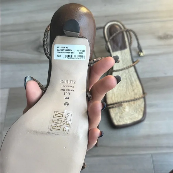 Schutz kitten heels size 10 - Picture 3 of 3